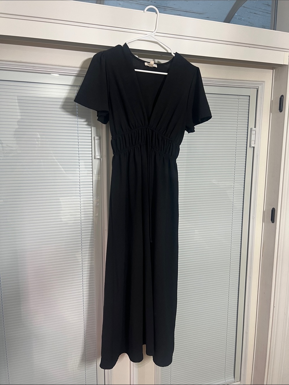 See you Monday Women's Black V-Neck Short Sleeve Maxi Dress